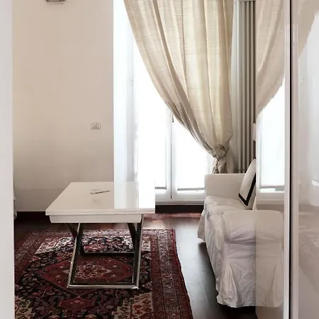 Comecasa Flowery Terraced Apartment Milan Exterior photo