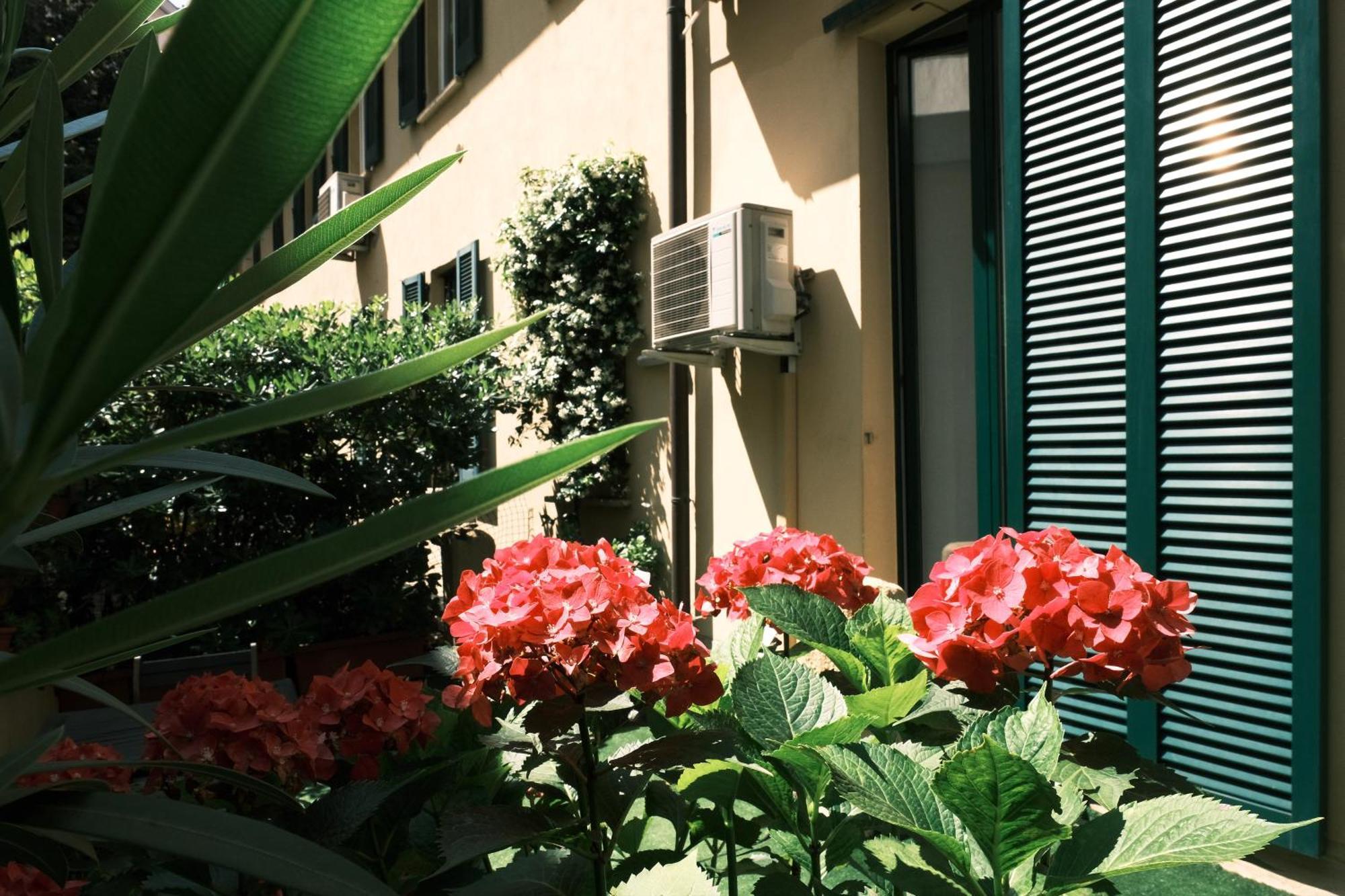 Apartamento Comecasa Flowery Terraced Milão